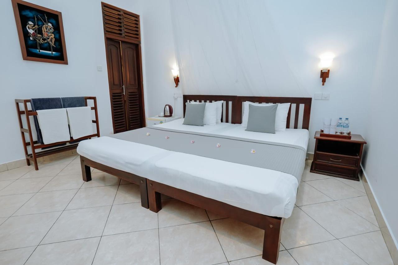Blue Sky Beach Resort Unawatuna Εξωτερικό φωτογραφία