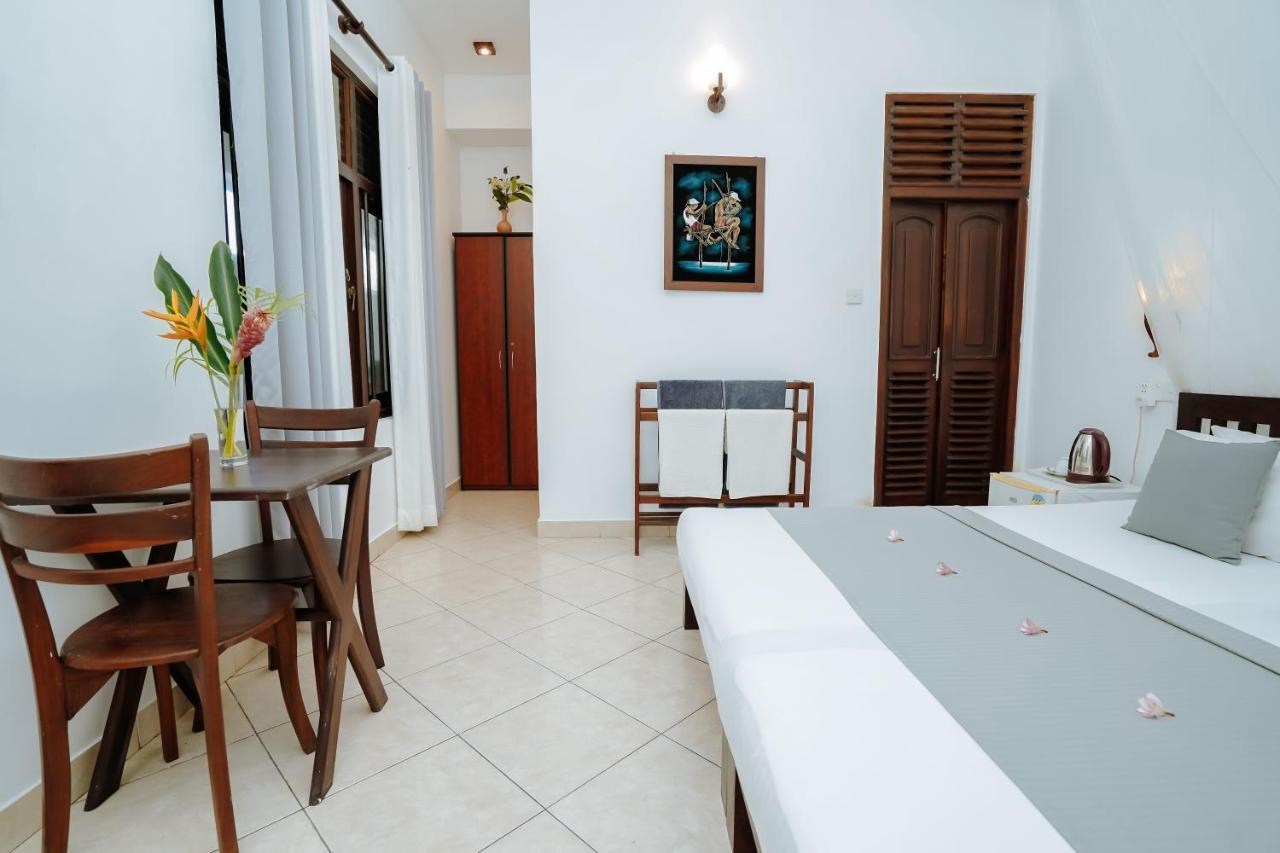 Blue Sky Beach Resort Unawatuna Εξωτερικό φωτογραφία