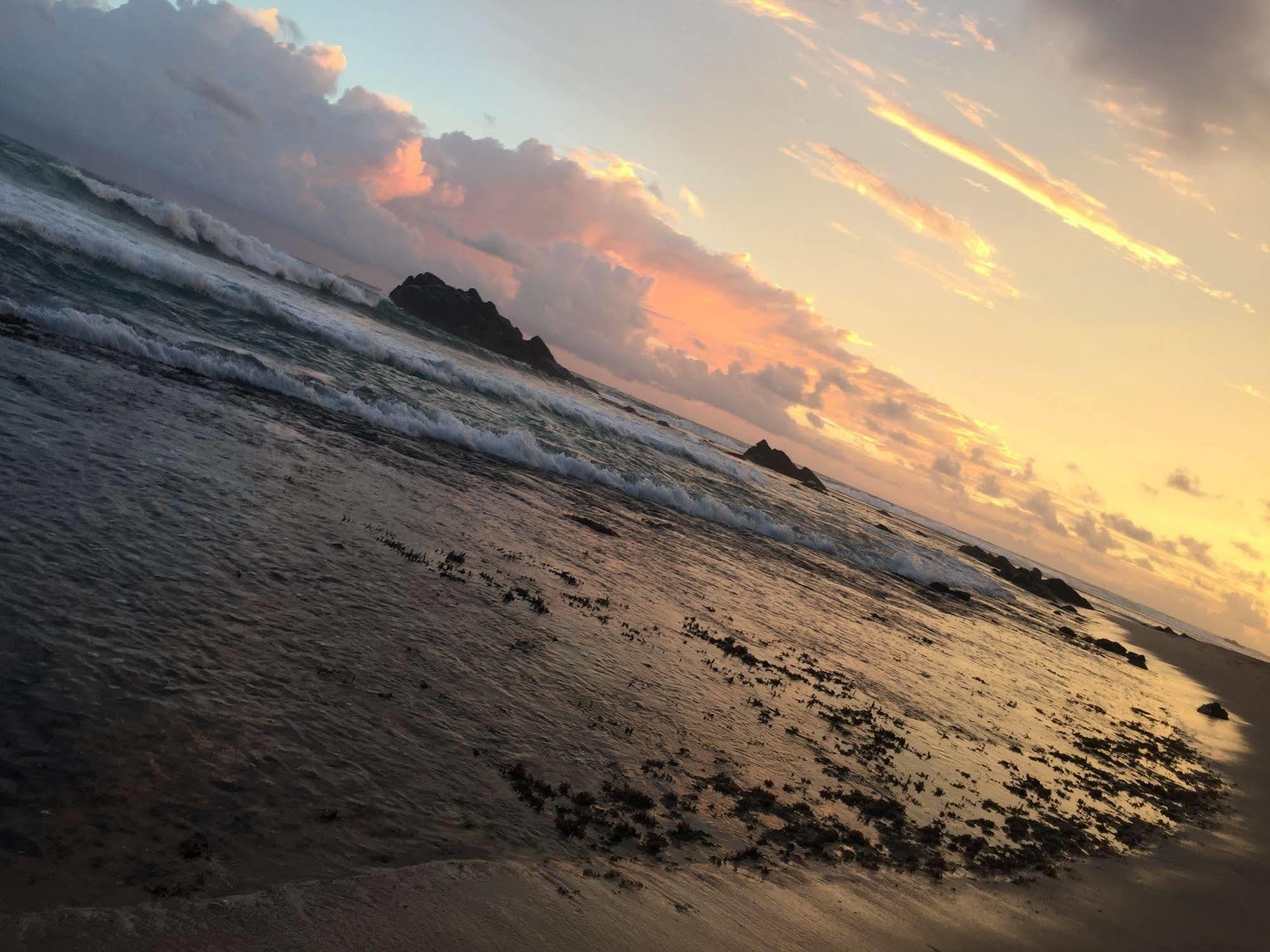 Blue Sky Beach Resort Unawatuna Εξωτερικό φωτογραφία
